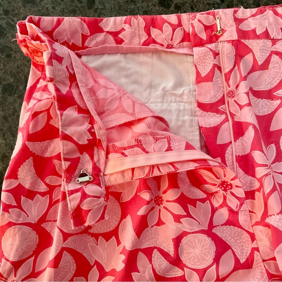 Vintage Lilly Pulitzer Bermuda High Rise Shorts, Fruit and Floral, Size 12 - Picture 5 of 8